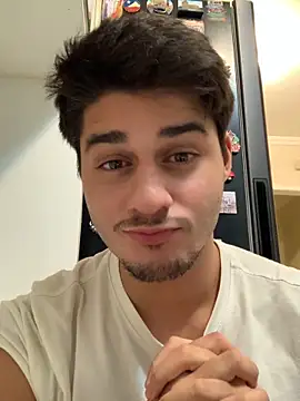 Eggsyapel online show from 10.14.25