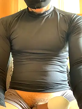 Eggsyapel online show from 10.30.25