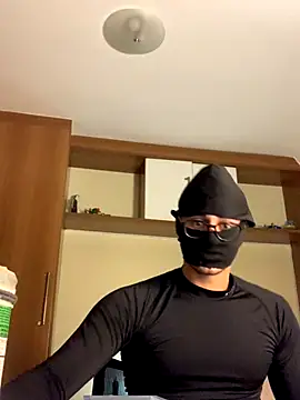 Eggsyapel online show from 11.17.25