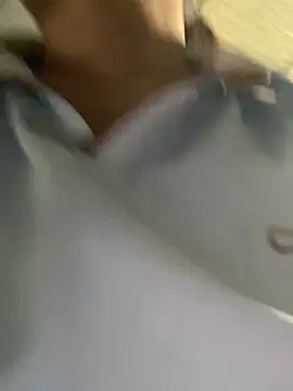 Linaannn online show from 10.17.25