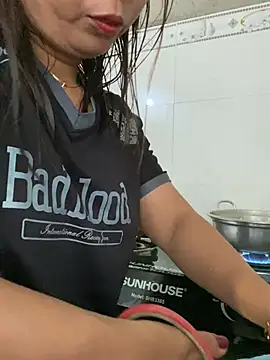 Linaannn online show from 06.03.26