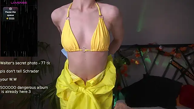 LindaThacker online show from 10.31.25