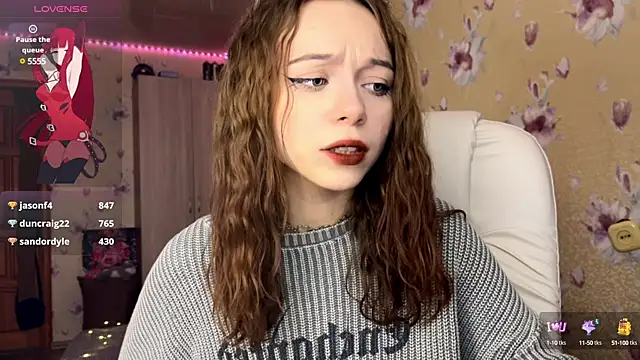 Snapshot of _SofiaBrown chatting on 12.20.24 SofiaBrown online show from 12.20.24