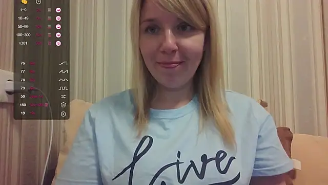 Snapshot of urbadkitty chatting on 09.27.25 urbadkitty online show from 09.27.25