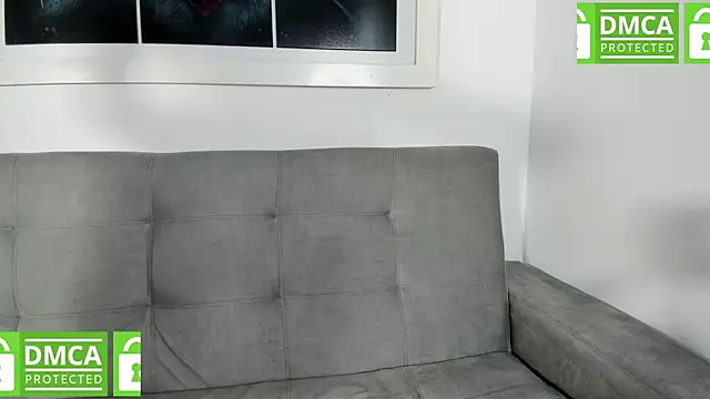 Snapshot of Sarah_paul chatting on 03.14.25 Sarah paul online show from 03.14.25