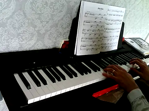 Snapshot of MrStraightDik chatting on 02.14.25 MrStraightDik online show from 02.14.25