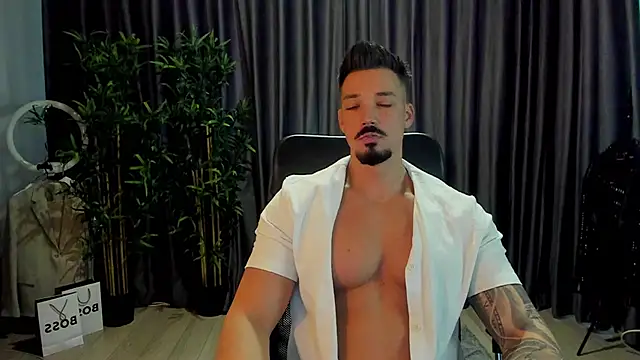 Snapshot of HaydenSpearss chatting on 10.05.25 HaydenSpearss online show from 10.05.25