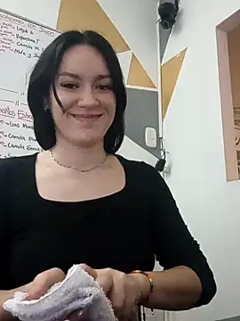 Snapshot of valeryy_rosse chatting on 01.12.25 valeryy rosse online show from 01.12.25