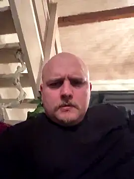 QueueFrenchie online show from 11.12.25