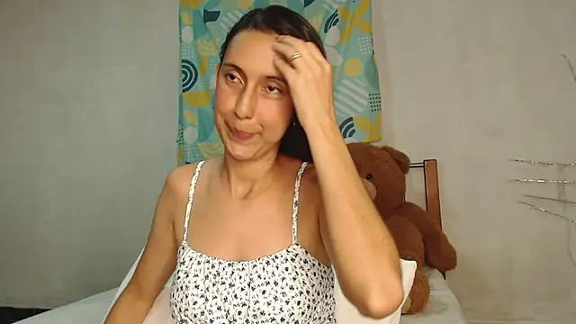 Snapshot of aleja_rythm chatting on 07.23.26 aleja rythm online show from 07.23.26
