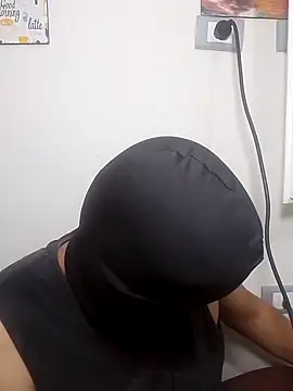 Nisreenn online show from 10.22.25