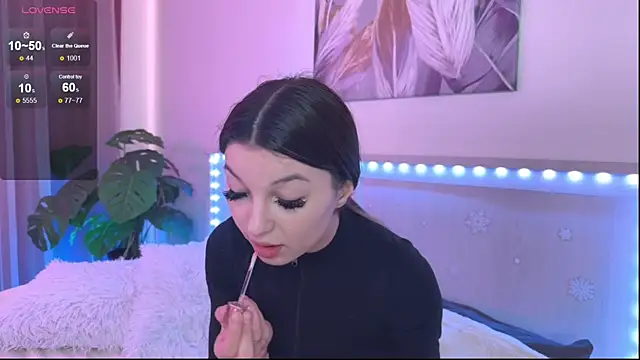 Snapshot of Veronica_leal chatting on 05.06.26 Veronica leal online show from 05.06.26