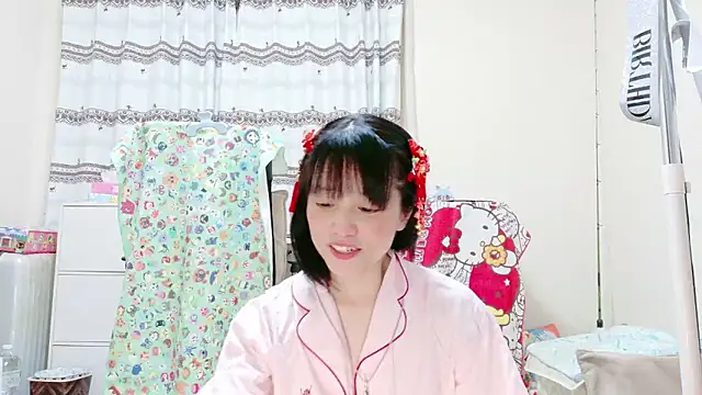 Snapshot of renapiyon8182 chatting on 07.11.26 renapiyon8182 online show from 07.11.26