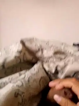 Snapshot of Moise195 chatting on 11.15.25 Moise195 online show from 11.15.25