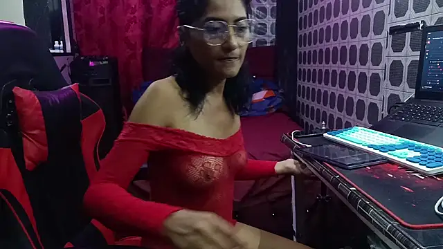 Snapshot of AdelinaMiran90 chatting on 03.06.26 AdelinaMiran90 online show from 03.06.26
