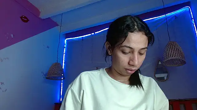 Lina10 online show from 12.23.24