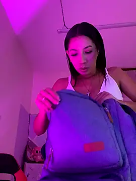 Lina10 online show from 11.24.25