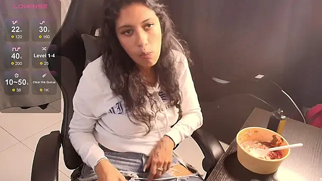 Meraky   online show from 11.18.25