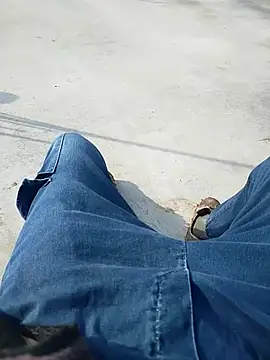 Snapshot of murokkk31 chatting on 12.31.24 murokkk31 online show from 12.31.24