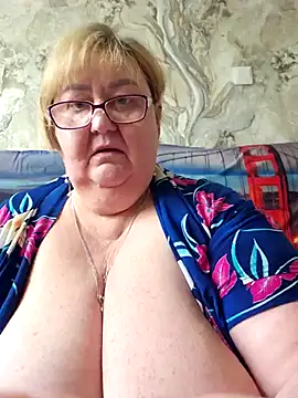 Awn290668 online show from 04.18.26