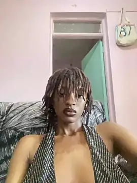 Tee babygirl1 online show from 01.03.25