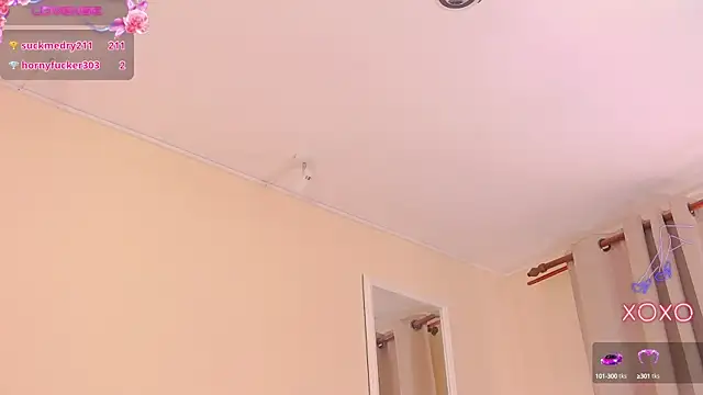 ArianaCroft online show from 03.11.25