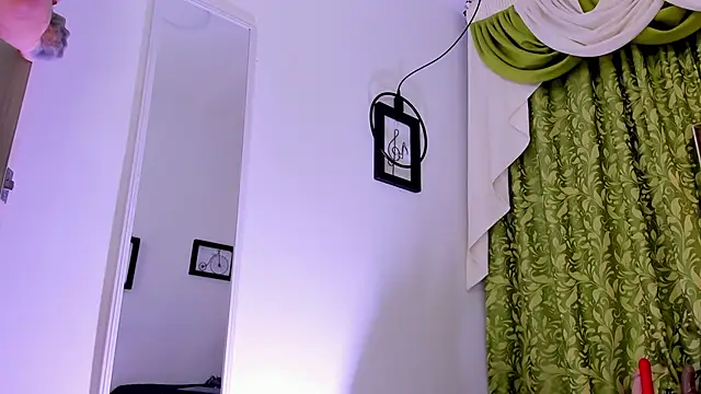 dilan scootk  online show from 01.30.25