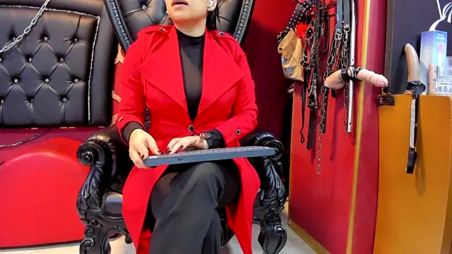 Mistressviictoria online show from 03.04.25