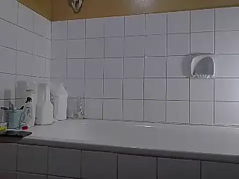 Snapshot of kisstoyousoon2024 chatting on 01.17.25 kisstoyousoon2024 online show from 01.17.25