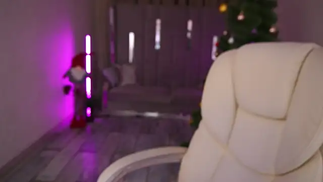 KiraCandyS online show from 01.08.25