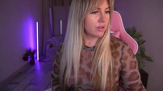 KiraCandyS online show from 01.27.25