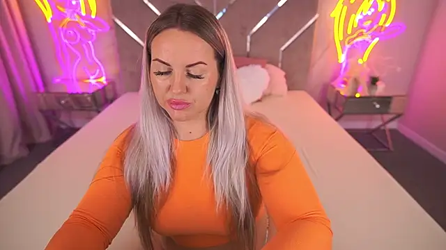 KiraCandyS online show from 11.11.25