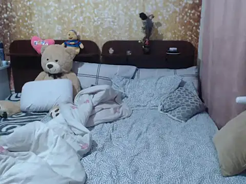 Emmatoo online show from 02.26.25