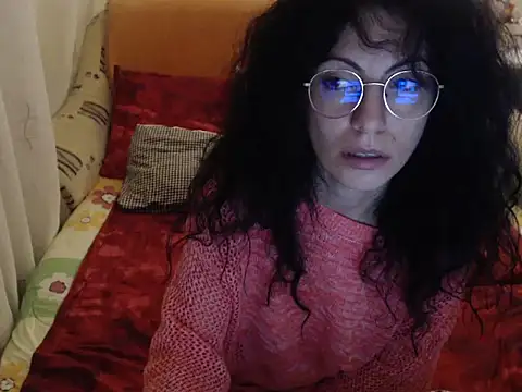 Emmatoo online show from 11.21.25