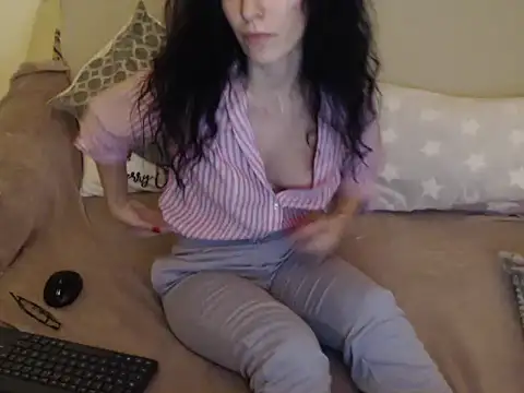 Emmatoo online show from 02.13.26