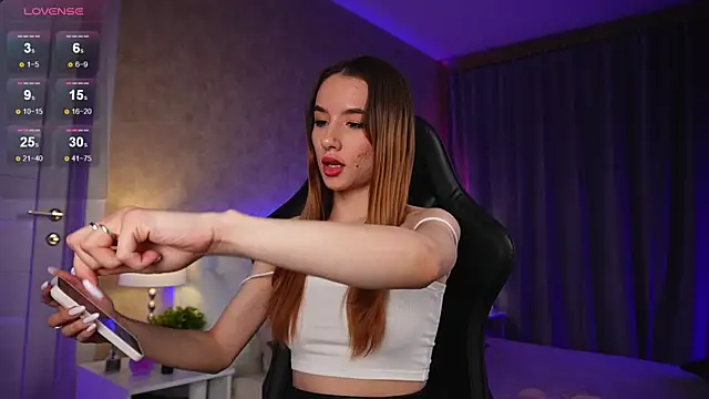 Amely Young online show from 12.15.24