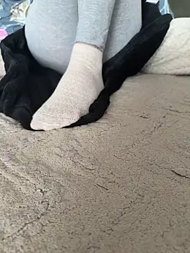 kat ya online show from 04.19.26