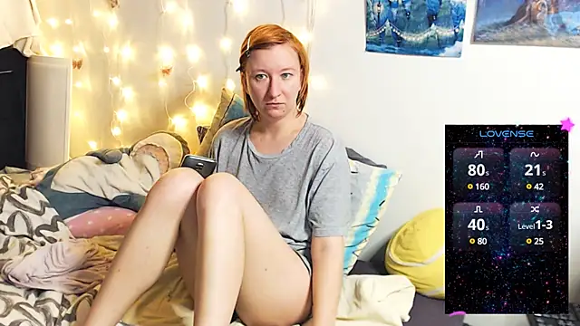 Snapshot of licentia__poetica chatting on 01.27.25 licentia poetica online show from 01.27.25