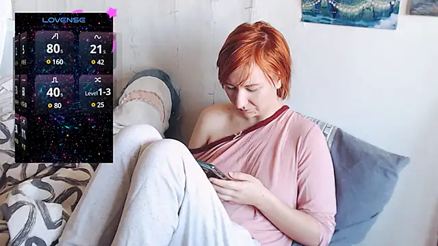 Snapshot of licentia__poetica chatting on 02.24.25 licentia poetica online show from 02.24.25