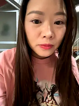 Snapshot of Hellen_111 chatting on 10.27.25 Hellen 111 online show from 10.27.25