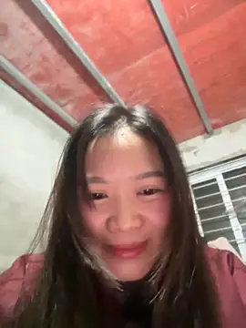 Snapshot of Hellen_111 chatting on 11.05.25 Hellen 111 online show from 11.05.25