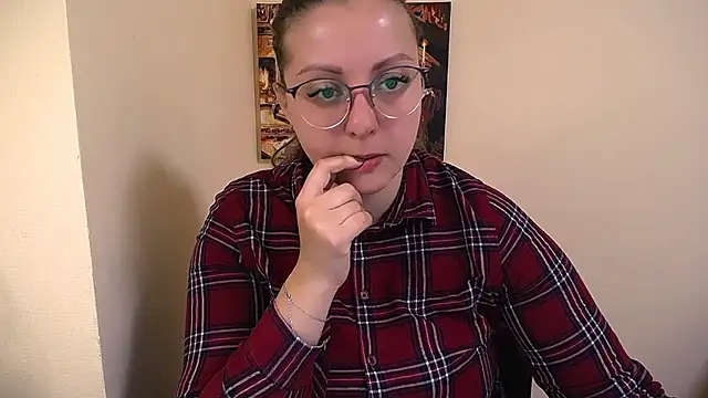  Annabelle Lee online show from 09.26.25