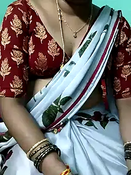 Snapshot of kasmika_kasmika chatting on 12.05.24 kasmika kasmika online show from 12.05.24