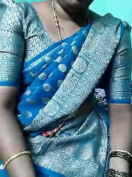 Snapshot of kasmika_kasmika chatting on 01.01.25 kasmika kasmika online show from 01.01.25