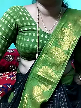 Snapshot of kasmika_kasmika chatting on 01.29.25 kasmika kasmika online show from 01.29.25