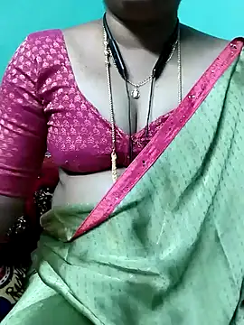 Snapshot of kasmika_kasmika chatting on 02.03.25 kasmika kasmika online show from 02.03.25