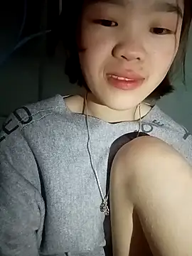 Snapshot of ltysl chatting on 12.18.24 ltysl online show from 12.18.24