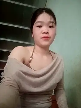 Snapshot of ltysl chatting on 04.27.26 ltysl online show from 04.27.26