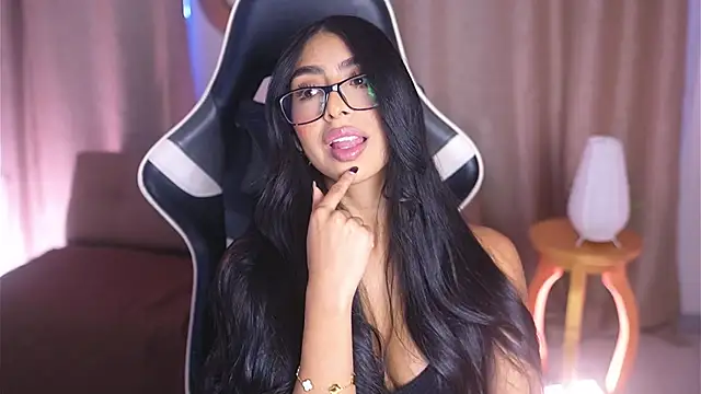 Sara albrecht online show from 01.30.25