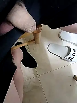 lobito1997 online show from 01.25.25